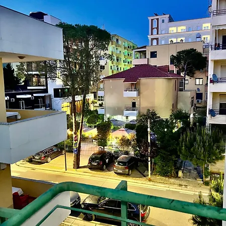 Apartment Modern By Sea Durrës