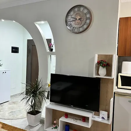 Modern By Sea Apartment *