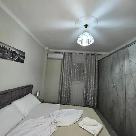 Modern By Sea Apartment *