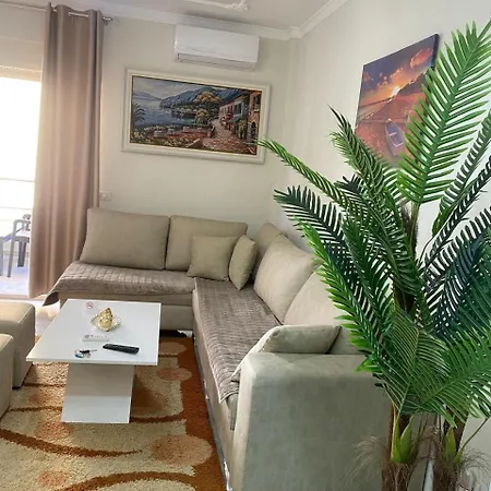 Modern By Sea Apartment *