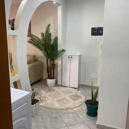 Modern By Sea Apartment Durrës